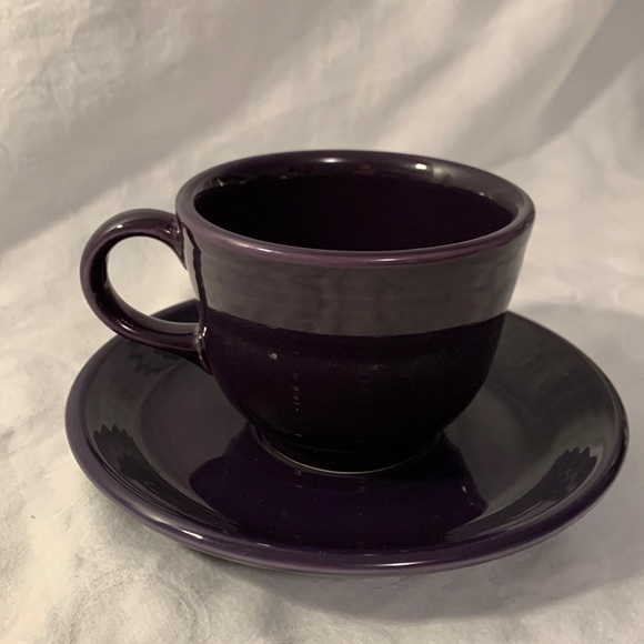 Purple Mulberry Fiesta Ware Cup & Saucer Set Beautiful - Picture 1 of 2
